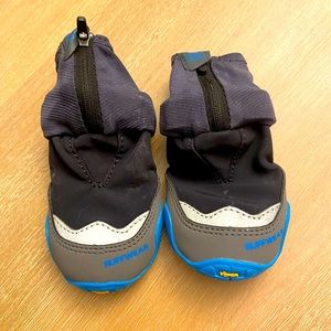 Ruffwear Polar Trex dog boots. Size 2.25 inches. Two boots included.